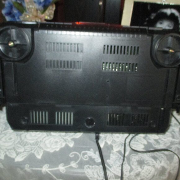 JVC Portable Component System/PC-V77 - Picture 10 of 16